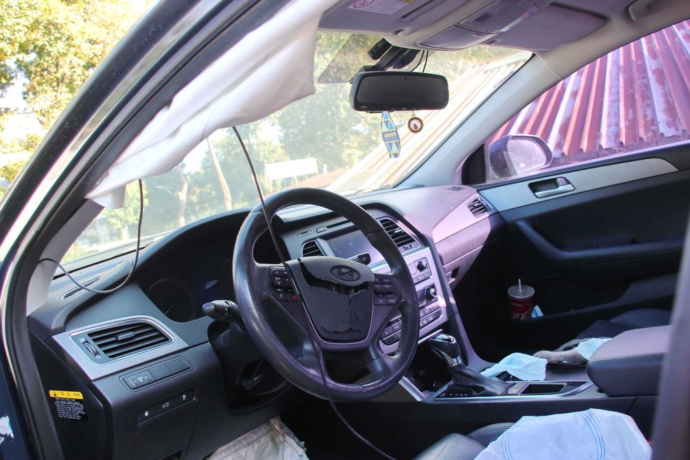 Hyndai Sonata  LPI  2.0 Automatic - 151 кс. - продава се цяла