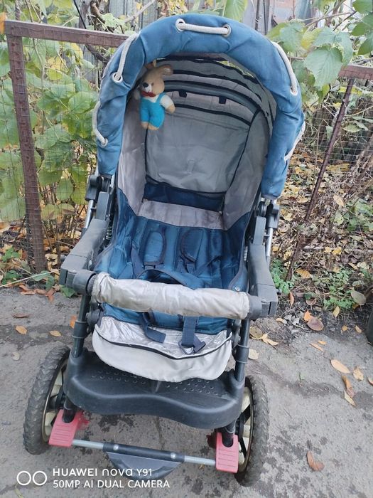 Продам детскую коляску