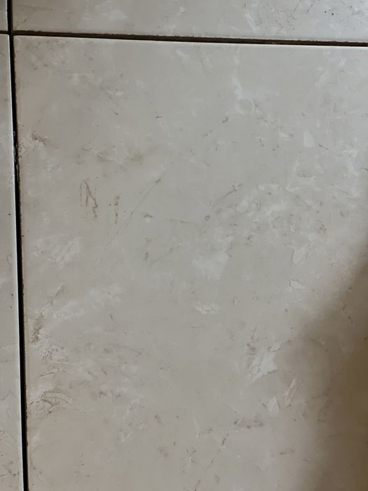 Продам напольную, настенную плитку