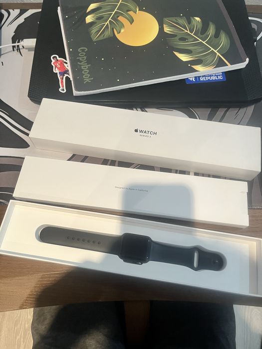 Продаю Apple Watch Series 3