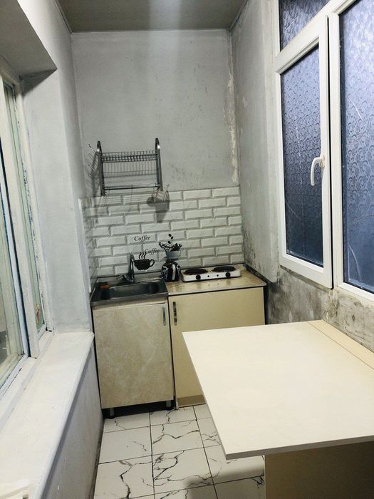 Сдается 1-комнатная квартира на кадышева бывшее общежитие