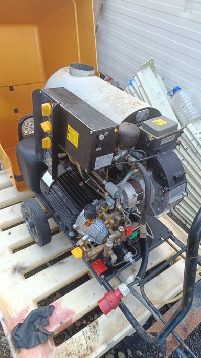 Karcher HD 1050  2 modele 210 bari