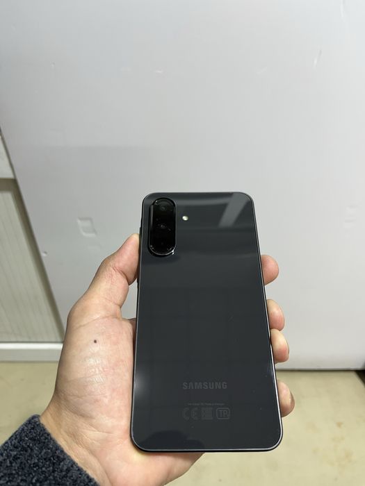 Самсунг А36-256гб