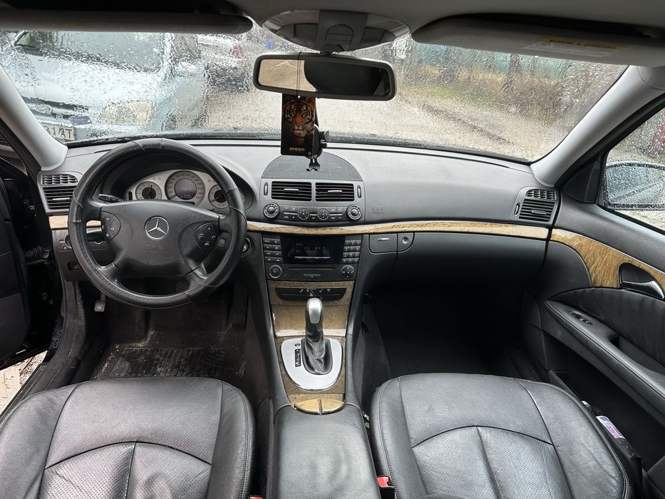 На Части Mercedes E280 V6 4Matic W211 Avantgarde