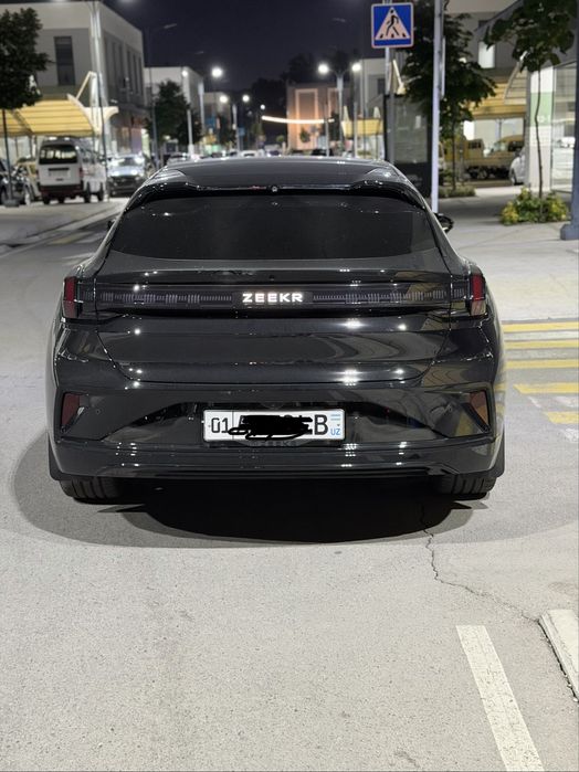Zeekr 001 2024 — 7
