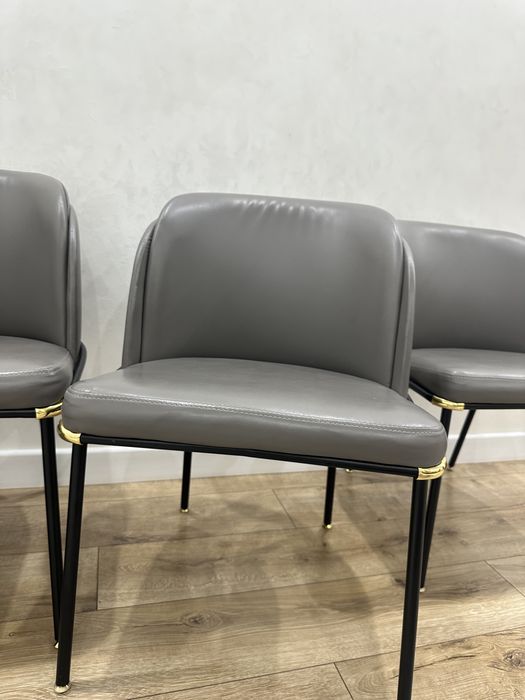 Стулья кожаные серый цвет