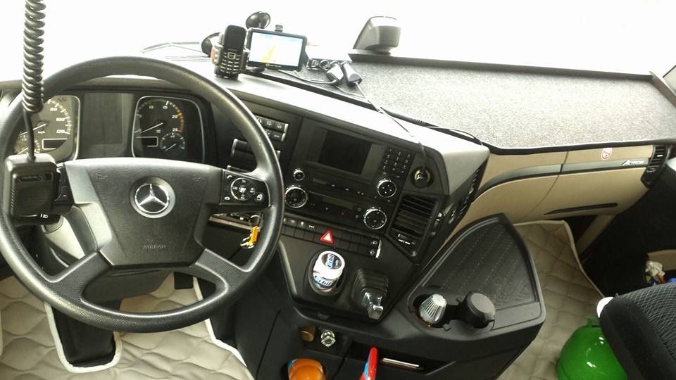 Masa bord camion TIR & autoutilitare FIAT, IVECO, SPRINTER, LT