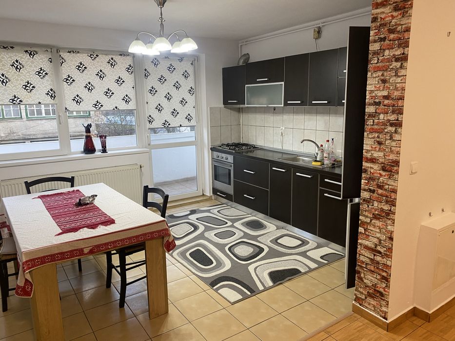 Apartament de inchiriat