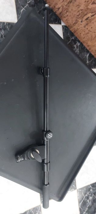 Vând brat microfon K&m