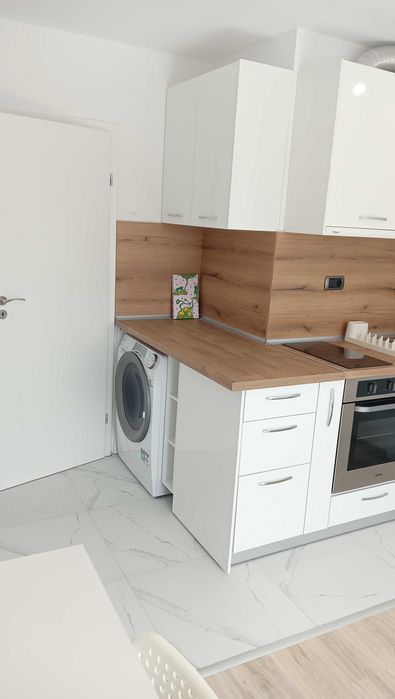 Дава се под наем Едностаен апартамент в София, Изток - 30 кв.м за 259.08 € - Снимка #4