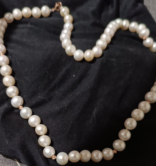 Жемчужное ожерелье продаётся