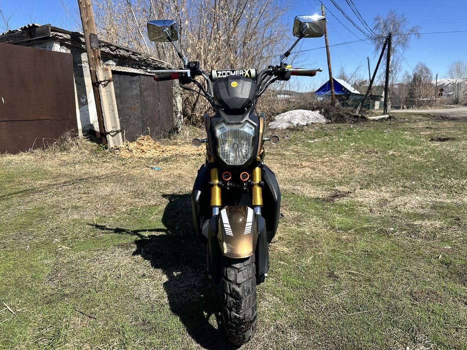 Vento Naked скутер