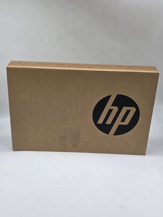 HP/ HD+  17,3"/ Intel Celeron N4500120, 8gb ram/ 256 SSD/  SIGILAT