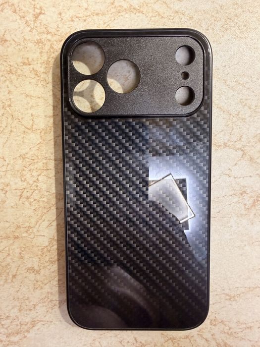 Husa iphone 17 pro max noi