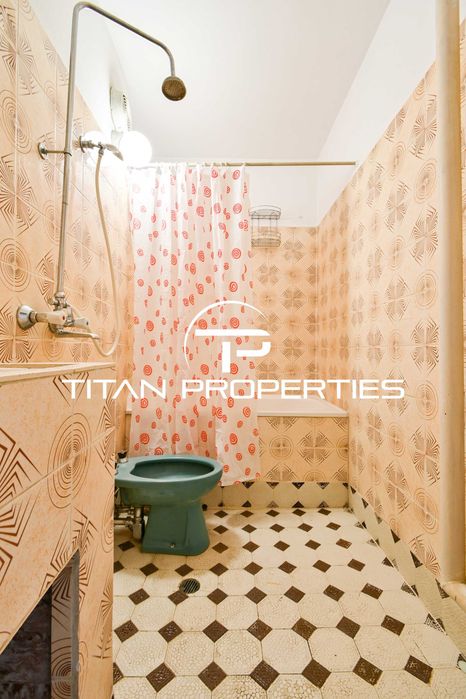 Дава се под наем Тристаен апартамент в София, Света Троица - 110 кв.м за 663 € - Снимка #13