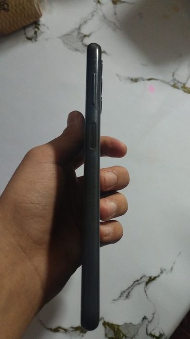 Обменяю Samsung A13 на IPhone 11