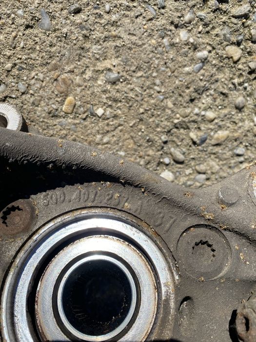 Amortizor dcc fuzeta stanga dreapta cupra ateca