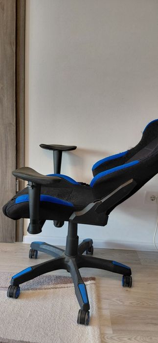 Scaun gaming rabatabil