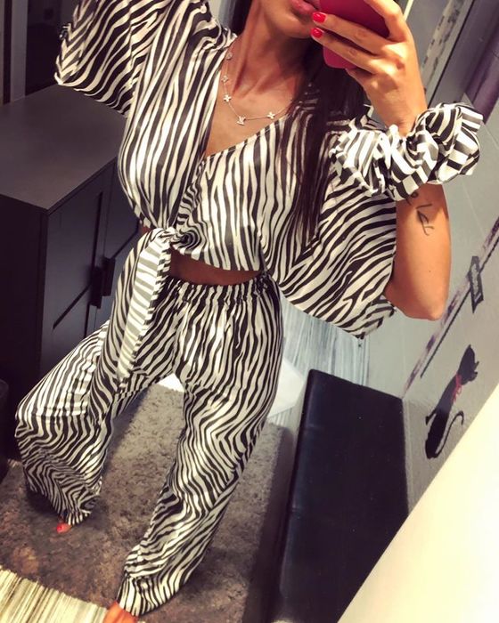 Сет от две части в зебров принт Zara