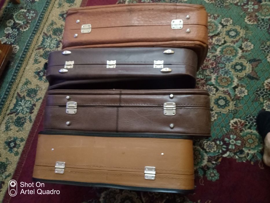 Чемоданы СССР в количестве 4 шт.