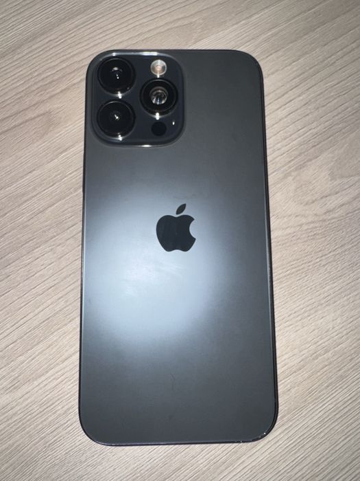 iPhone 16 pro Max 1 tb (Android)