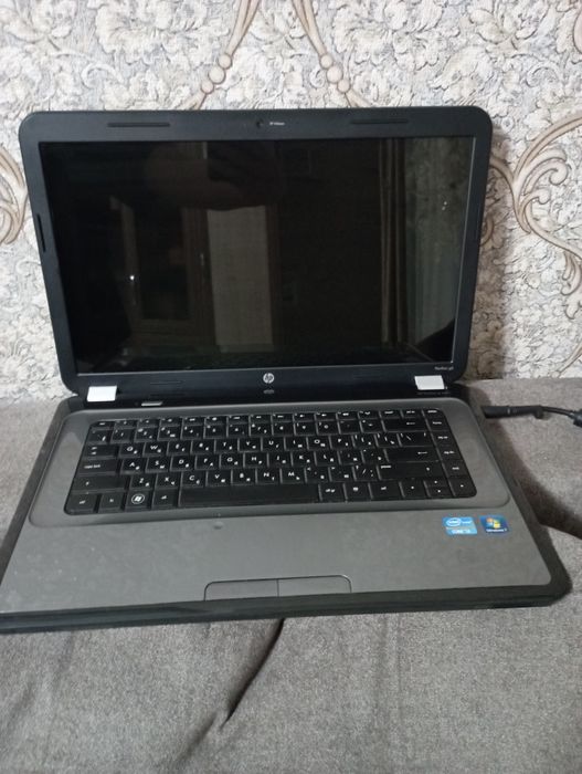 Продам ноутбук .