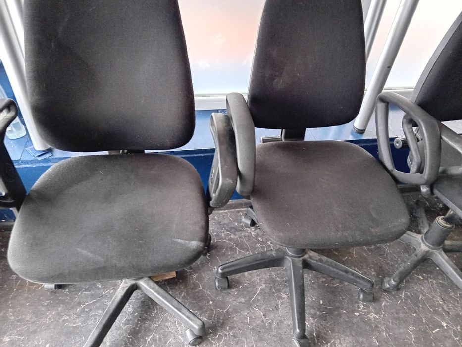Употребявани офис столове