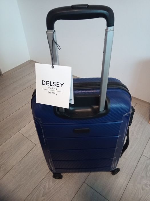 Troler de cabina / cabin bag / carry on / geamantan / delsey paris nou