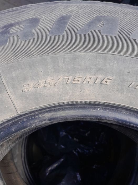 Продам шины. Б.у