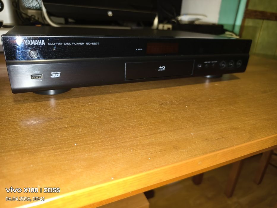 Проигрыватель компакт CD дисков Yamaha BD S 677