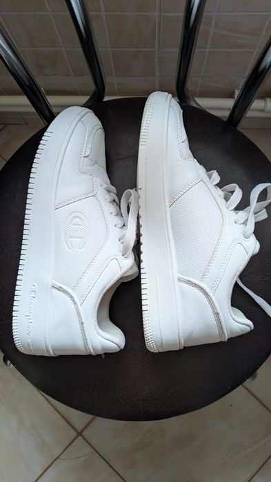 Adidași champion 39/40
