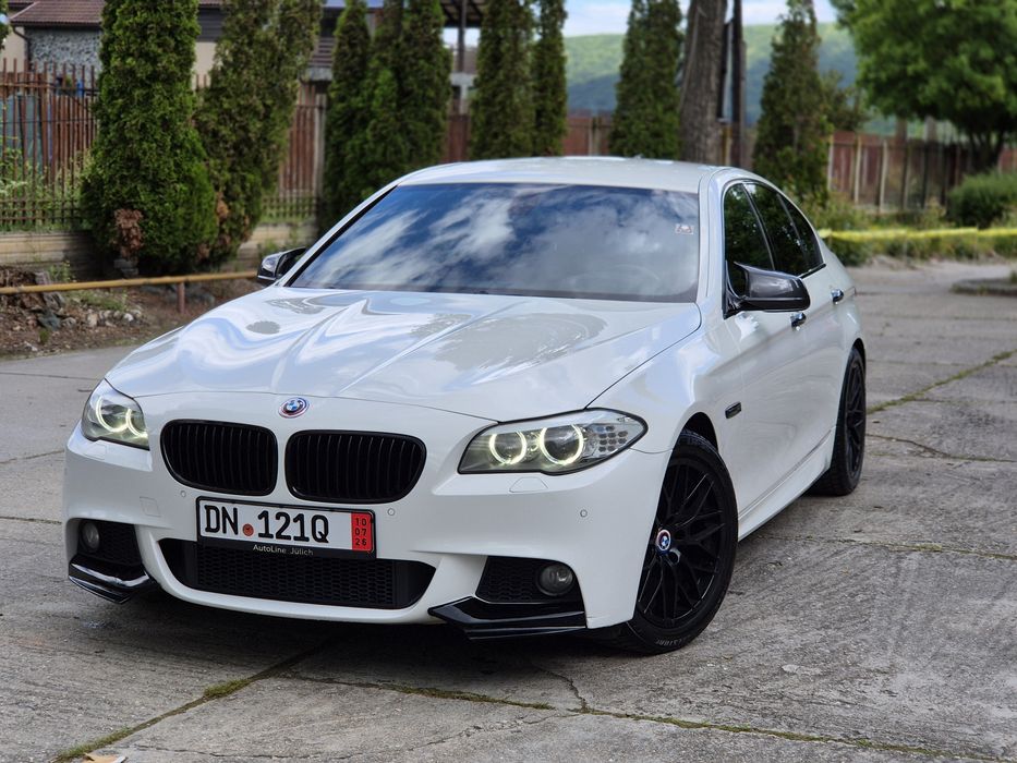 *Bmw 520 f10 M-packet 
*an fab.2012
*motor 2.0 d. C.p.184