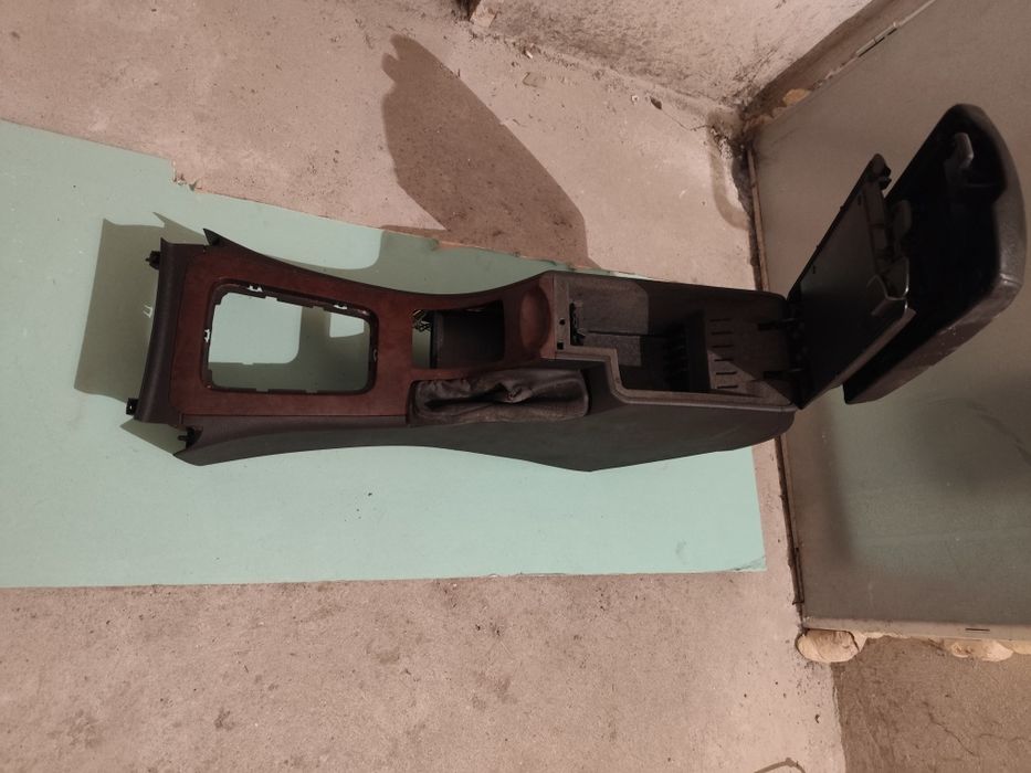 Части за Пежо 407