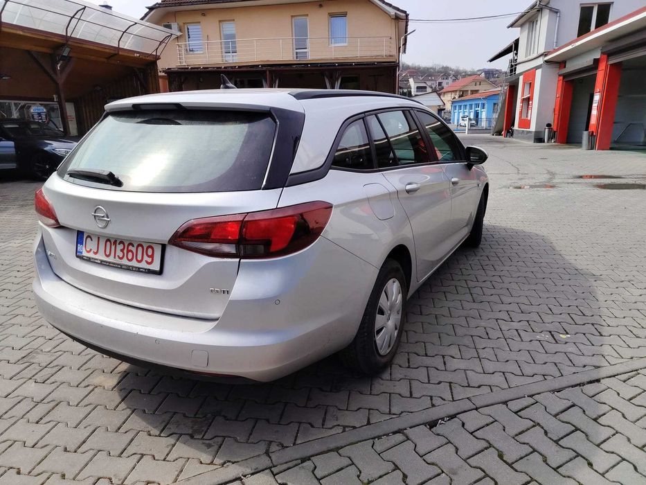 Opel astra k 2017