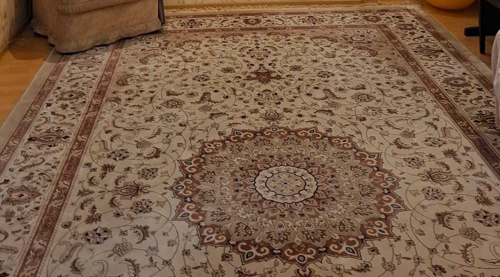 Продам ковер 300х500