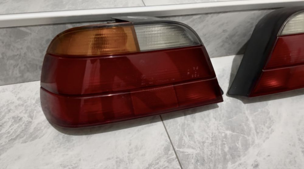 Фонари на BMW E38 оригинал