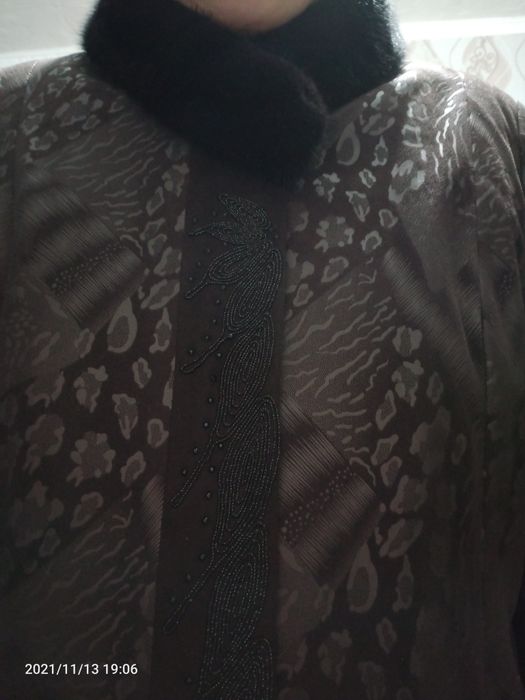 Продам пальто демисезонка.