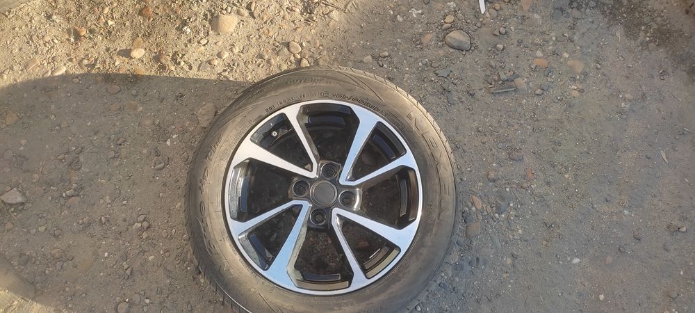 Продам диски на 15 kia rio