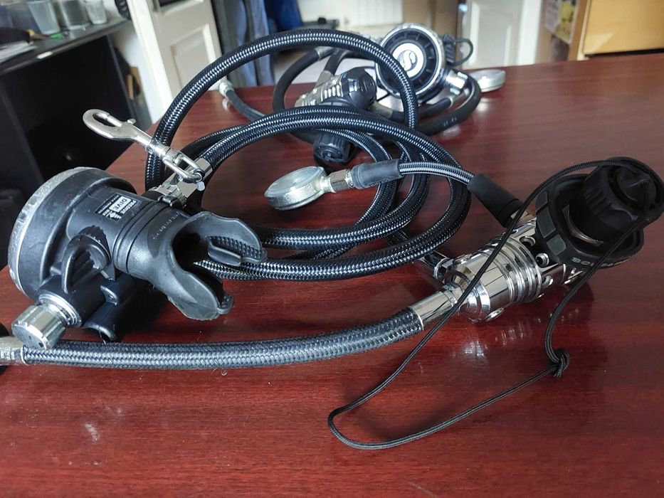 Detentor scufundari sidemount, Scubapro 2 x MK25 EVO + G260V