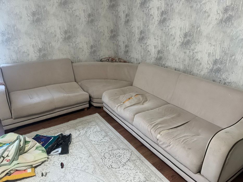 Диван для гостинной