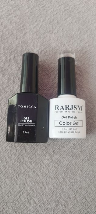 Гел лак ,два броя чисто нови,цената е за двата