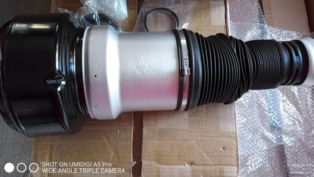 Perna aer spate Mercedes S- Class w221 NOU!