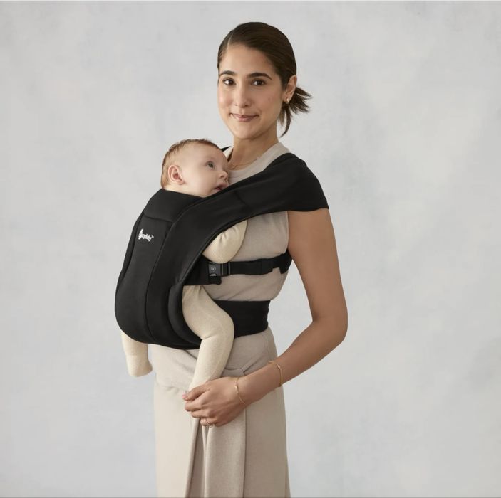 Эргорюкзак Ergobaby Embrace (черный)