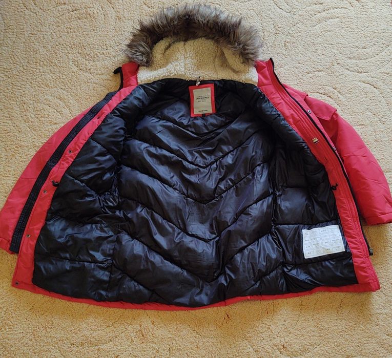 Последно намаление*НОВО*яке Джак и Джонс Jack & Jones L/XL -120л