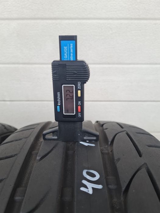 Летни гуми 2 броя BRIDGESTONE Potenza  215 40 17 дот 3314