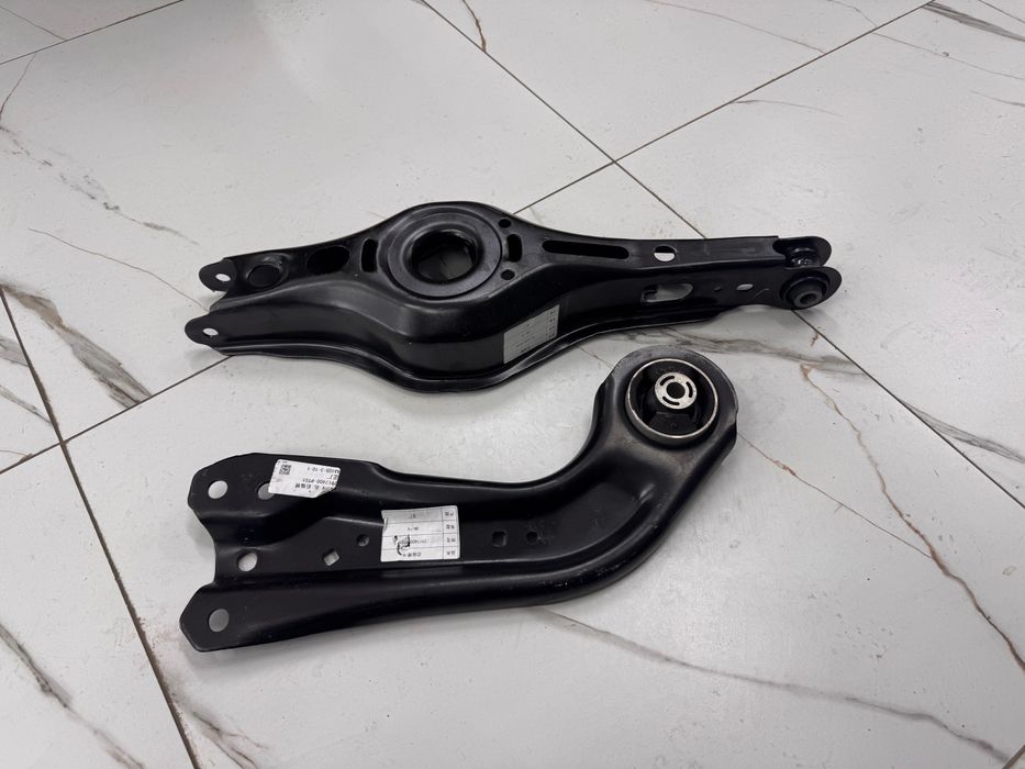 Рычаг задний Changan Uni-V