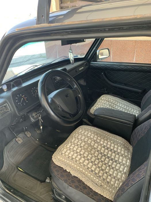 Lada 2104 sotiladi