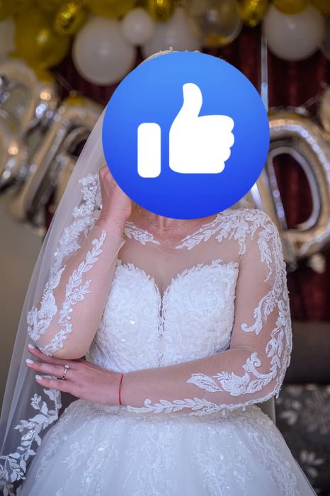 Vand rochie de mireasă