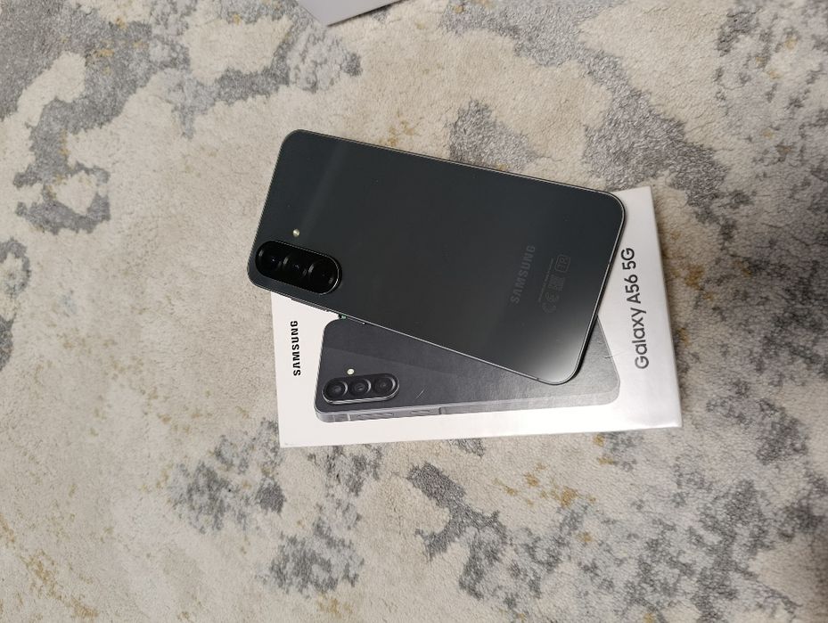 Самсунг А56 256гб