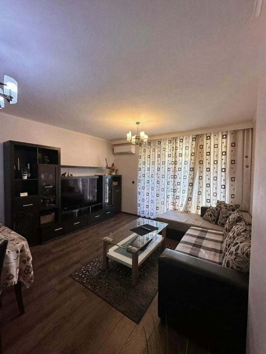 Дава се под наем Двустаен апартамент в Пловдив, Тракия - 75 кв.м за 433.5 € - Снимка #8